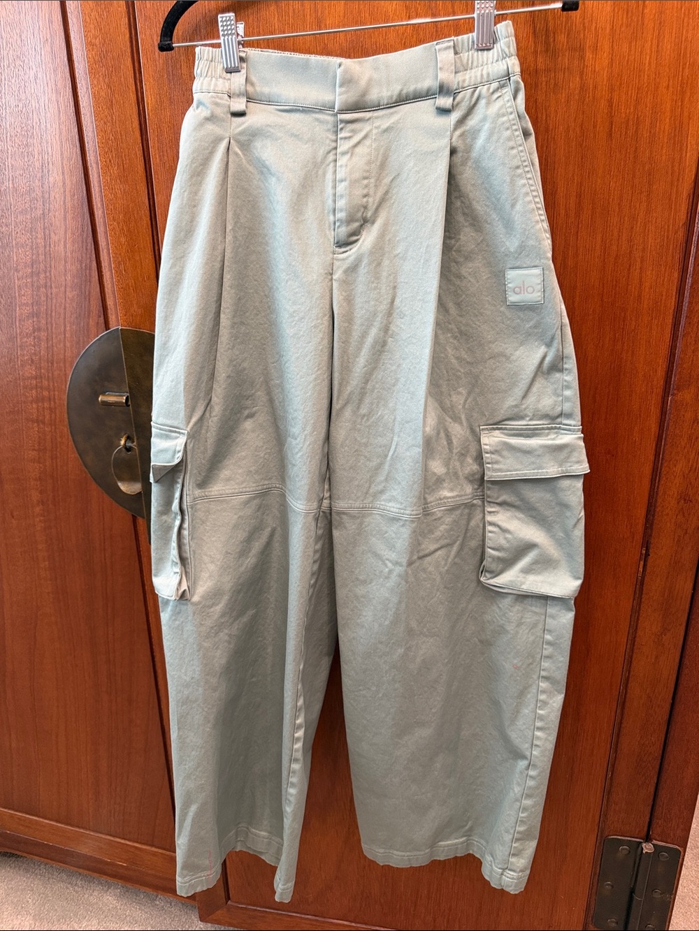 ALO Yoga Women’s  Cargo Pants - Relaxed Utility Fit Size XS